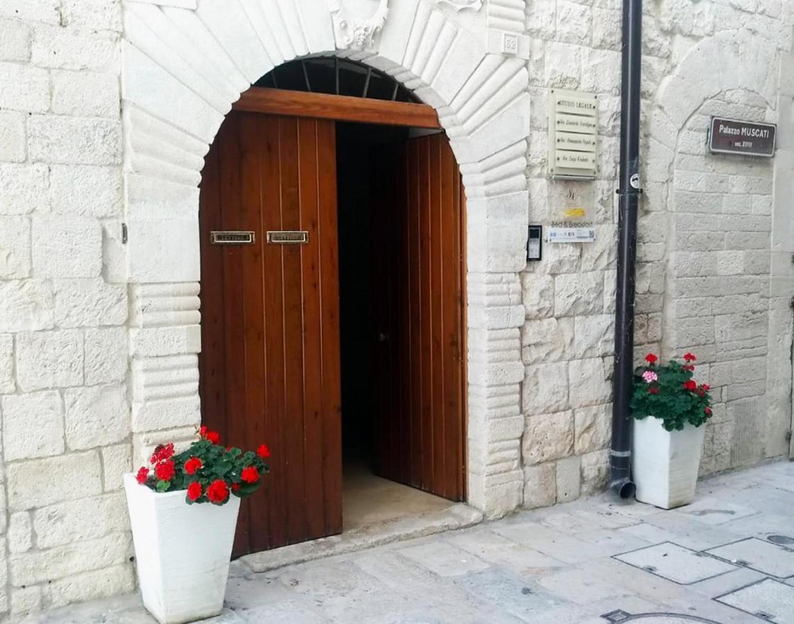B&B Re Apartments Palazzo Muscati Molfetta Exterior photo