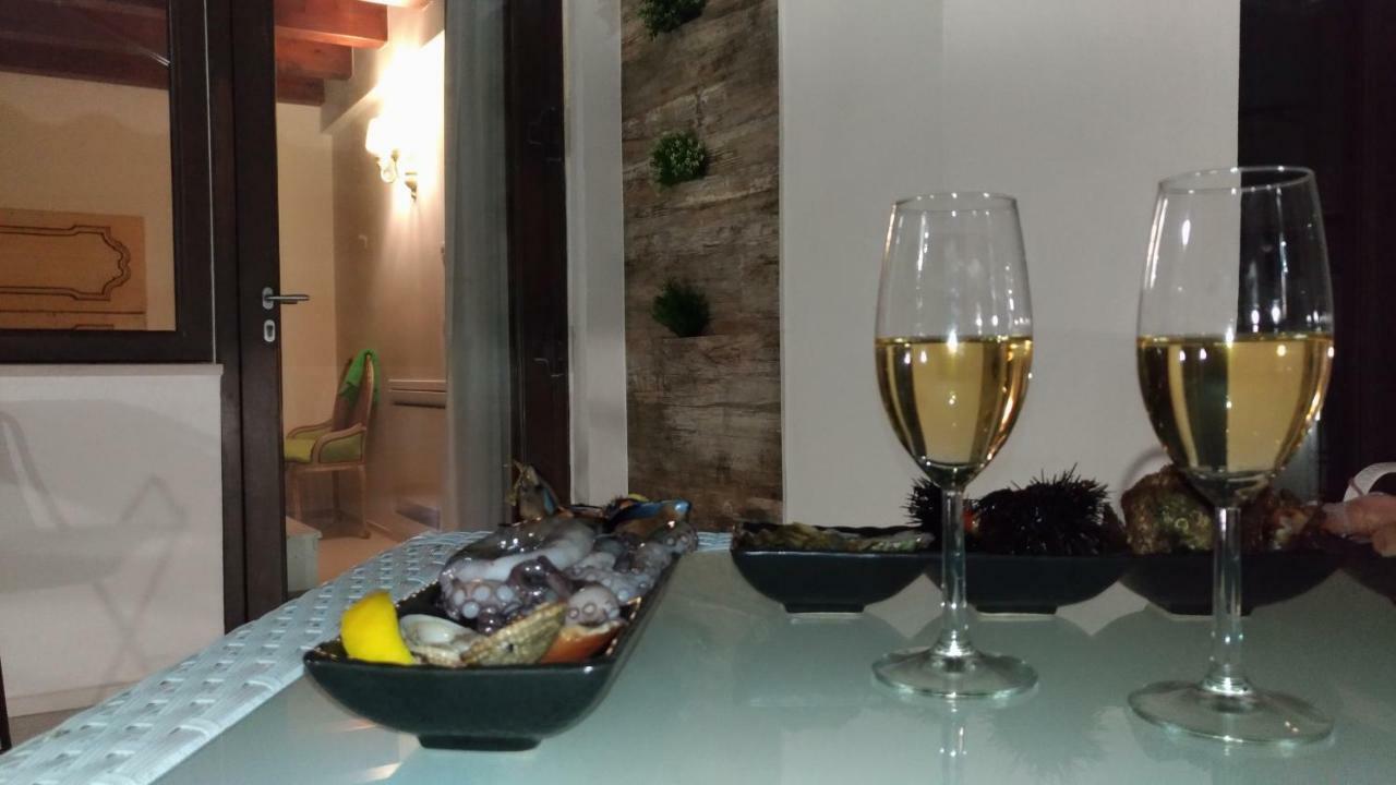 B&B Re Apartments Palazzo Muscati Molfetta Exterior photo